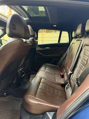 BMW X4 2020 image 8
