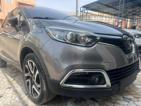RENAULT QM3 2016/2017 image 2