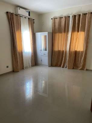 VILLA DE RÊVE À VENDRE E À THIÈS – DERNIÈRE OPPORTUNITÉ ! image 9