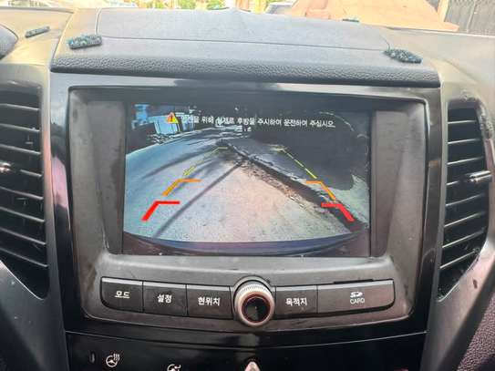 Ssangyong Tivoli 2018 image 10