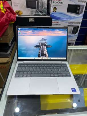 HP elitebook 8 G1 i image 2