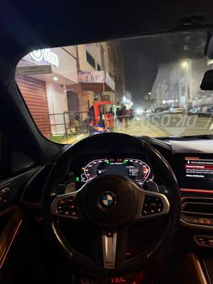 BMW X6 M50i 2022 image 14