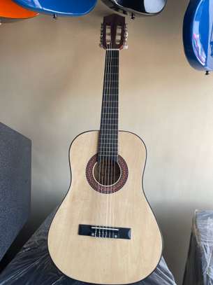 Guitar! (Yamaha fender et Ibanez tout neuf)bon prix image 5