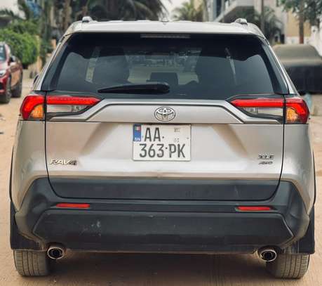 toyota rav 4 2019 Ful option image 3