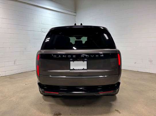 Range Rover P400 SE AWD 2025 image 12