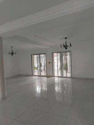 Sublime villa a louer image 12