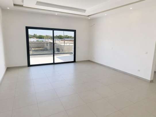 Villa à vendre à NGUERIGNE image 4