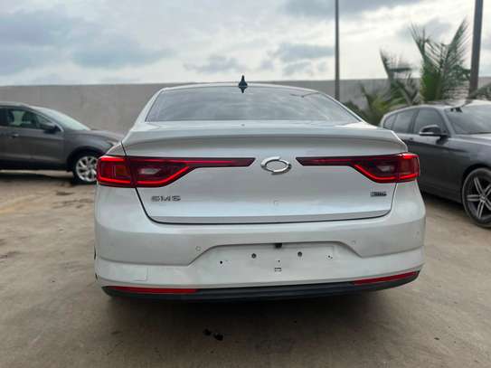Renault SM6 _2018 image 8