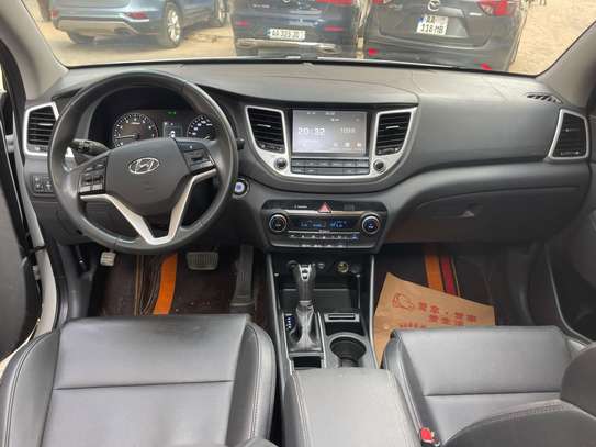 Hyundai Tucson Année: 2017 image 4