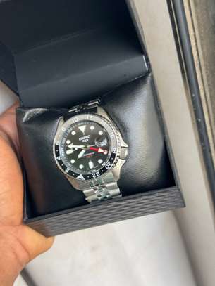 Montre Seiko 5 sports GMT image 2
