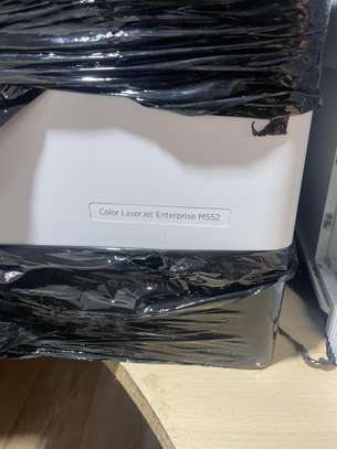 Imprimante Laser Couleur HP LaserJet M552 – Venant image 3