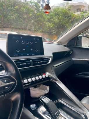 PEUGEOT 3008 image 7