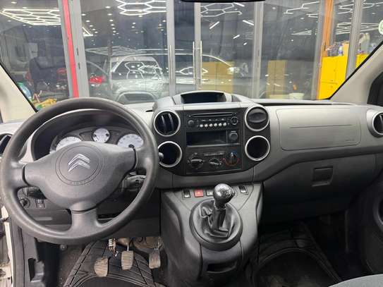 citroen berlingo 2019 image 8