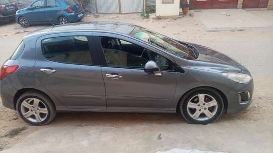 Peugeot 308 image 5