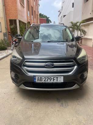 Ford Kuga 2017 gris foncé automatique essence image 7