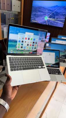 MacBook Pro M1 2020 - SSD 512 - Ram 8Go - 13’p image 11