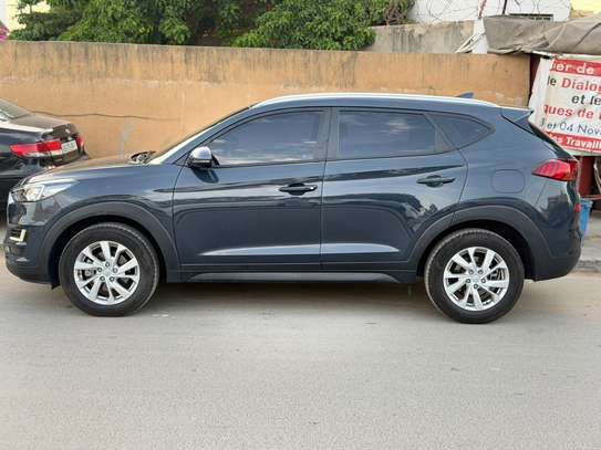 Hyundai  Tucson   2018/2019 image 3
