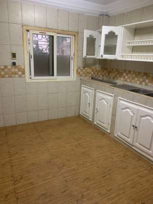 Location appartement F4 Sacré Cœur 1 image 6