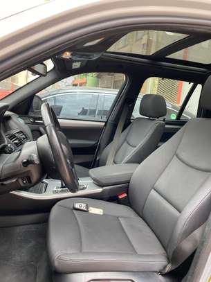 BMW X3 xDrive28i (2017) image 6