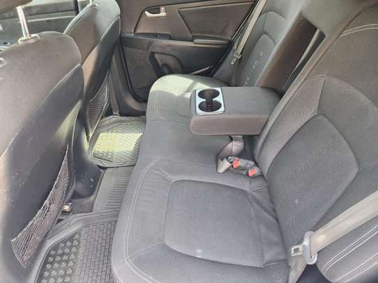 Kia Sportage 2012 image 8