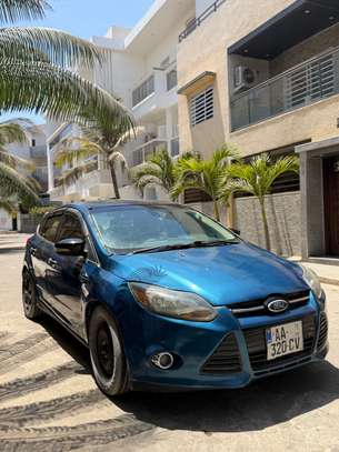 Ford focus titanium full options parfait état image 9