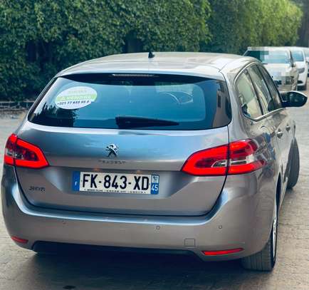 Peugeot 308 venant année 2019 diesel image 12