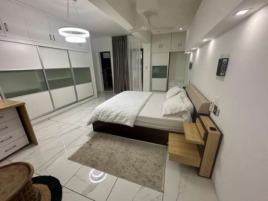 Appartement meublé à louer baie de Ouakam Mermoz image 2