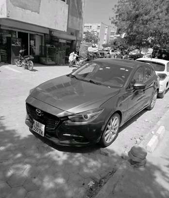 Mazda 3 annee 2017 image 2