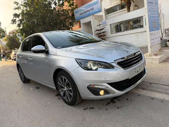 Peugeot 308 2016 image 2