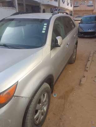 Kia  Sorento image 5