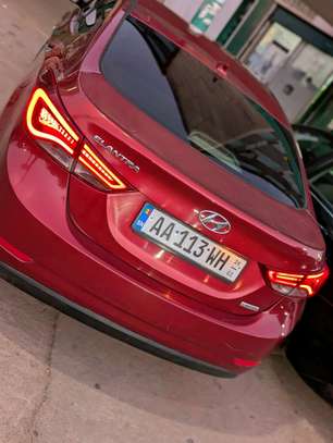 Hyundai elantra 2016 full options image 2