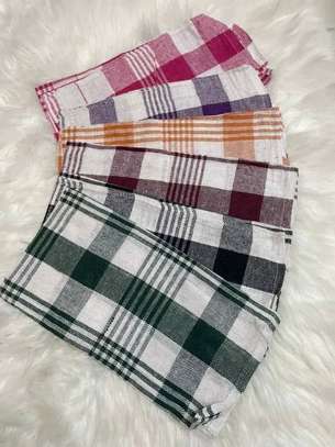 Draps, serviettes, rideaux, tout vêtement homme et femme image 7