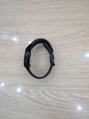 Samsung Watch 4 ( 40 MM ) image 3