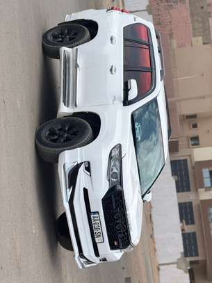 Prado diesel image 4