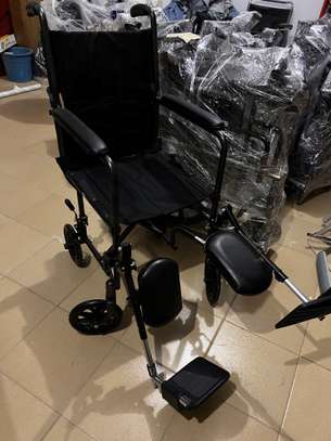 chaise roulante de transfert neuve image 2