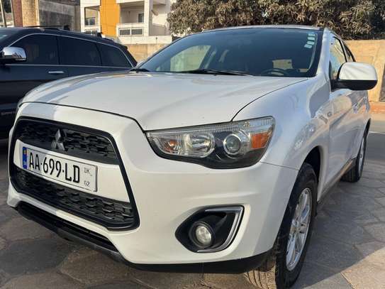 Mitsubishi RVR image 2