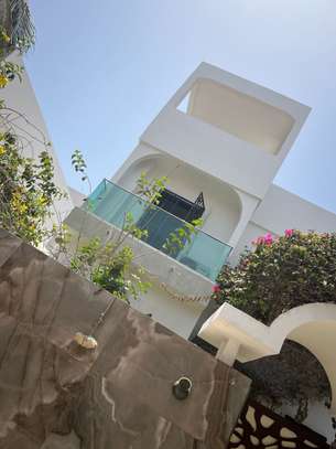 Villa à louer  Ngor Almadies image 3