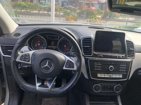 Mercedes-Benz GLE 350D 2018 image 2
