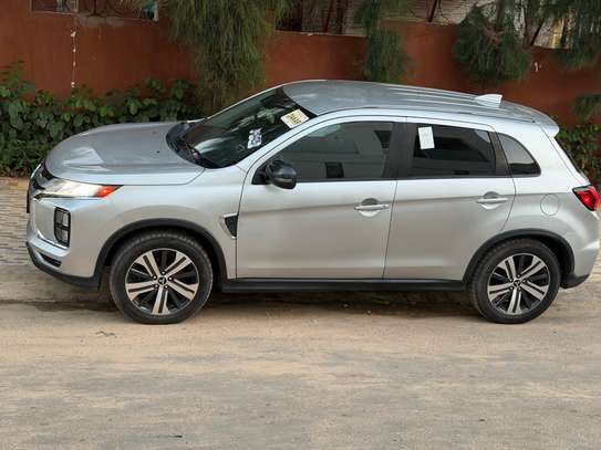 Outlander sport 2020 image 7
