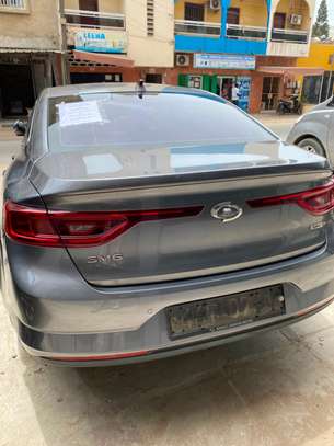 Renault SM6 (2016) image 2