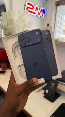 iPhone 17 Pro Max 256G Esim (Caméra Pièce D’origine) image 4
