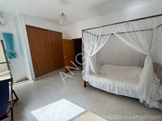Ref_4223_ F5 de 236m² à vendre aux Almadies avec vue sur mer image 5