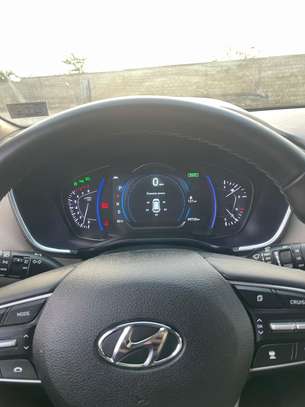 Hyundai Santa Fe 2020 image 6