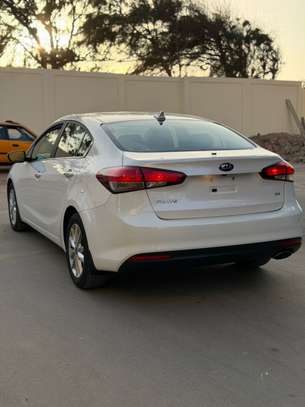 KIA FORTE image 6