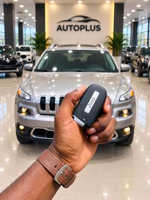 Jeep Cherokee Limited 2017 image 9