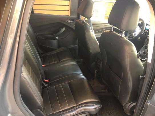 Je vends ma ford escape automatic essence climatise 2014 image 4