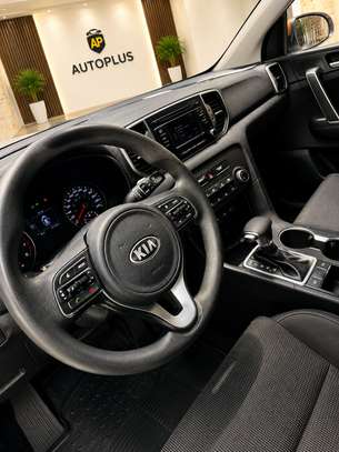 Kia Sportage 2018 image 9