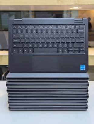 Dell latitude 3120 image 11