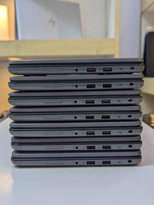 Dell latitude 3120 image 2