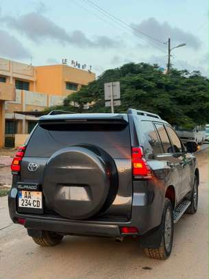 Toyota Prado txl Année 2020 image 9